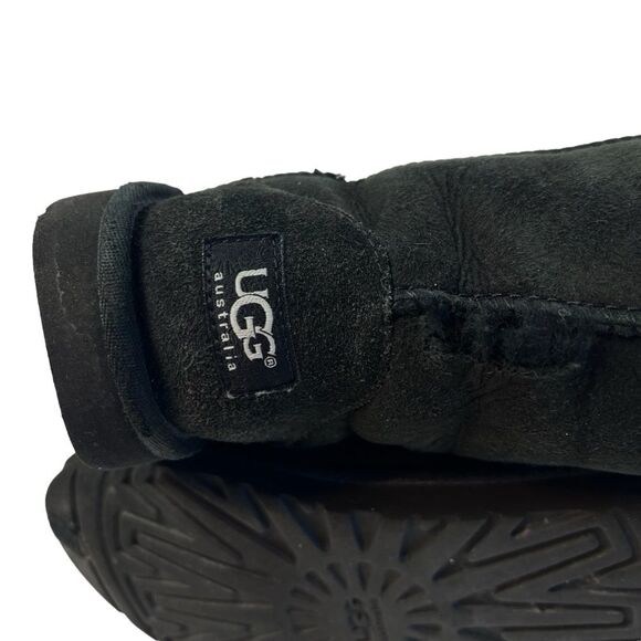 UGG Australia Classic II Boot Black Kids Size 3 - Picture 5 of 6